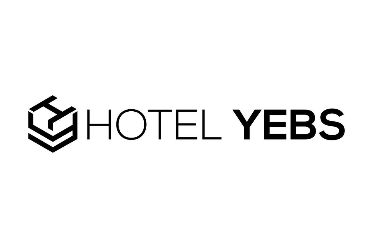 Yebs Hotel 군즈부르크 외부 사진